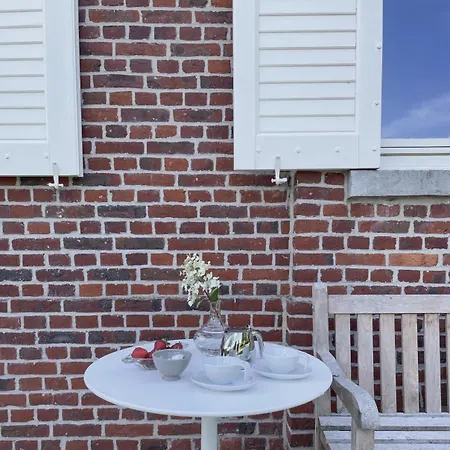 Uit 1899 Met Grote Tuin Villa