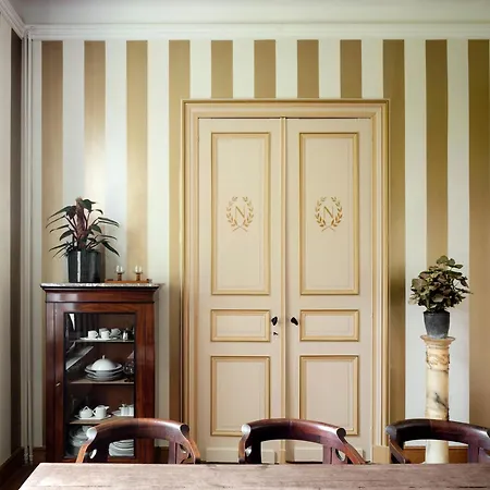 Uit 1899 Met Grote Tuin Вилла Ellezelles